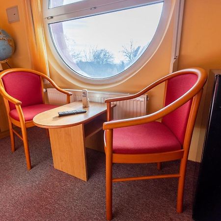 Penzion Skolicka プラハ エクステリア 写真